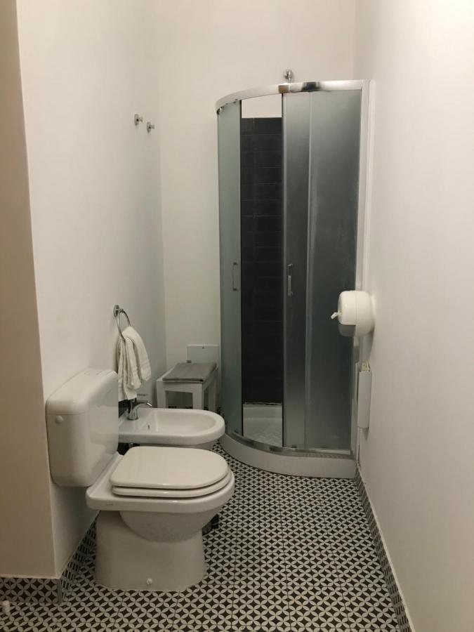 4Stanze Hotel Наполи Екстериор снимка