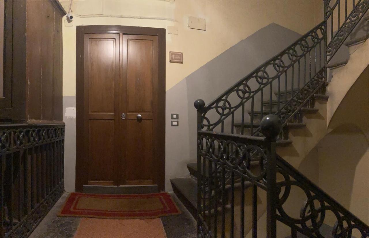 4Stanze Hotel Наполи Екстериор снимка