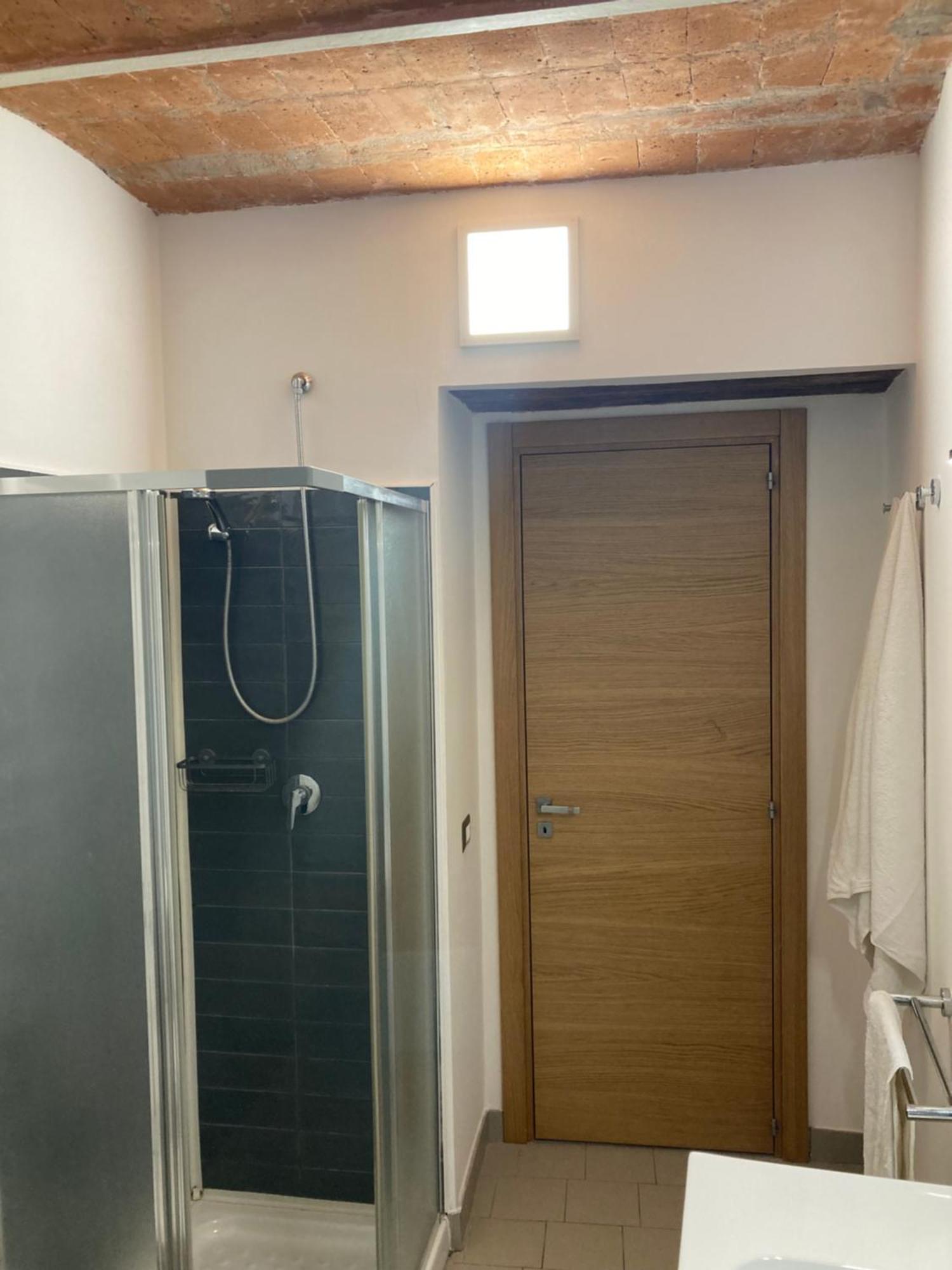 4Stanze Hotel Наполи Екстериор снимка